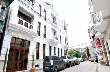 هتل گراکو متخی